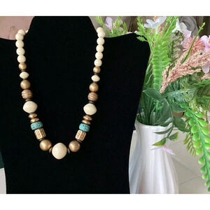 Beaded Chunky Statement Necklace Ivory, Gold & Blue Chic vintage 17” Well Made